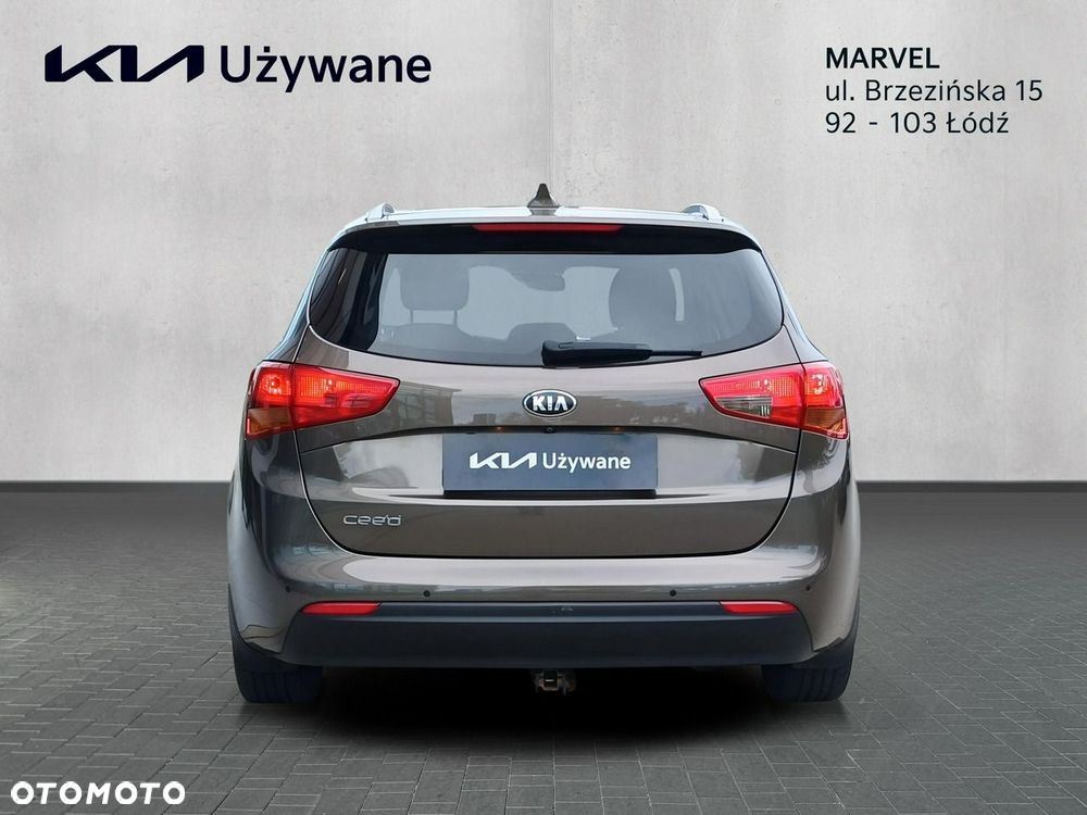 Kia Ceed 1.6 GDI Smart Plus - 5