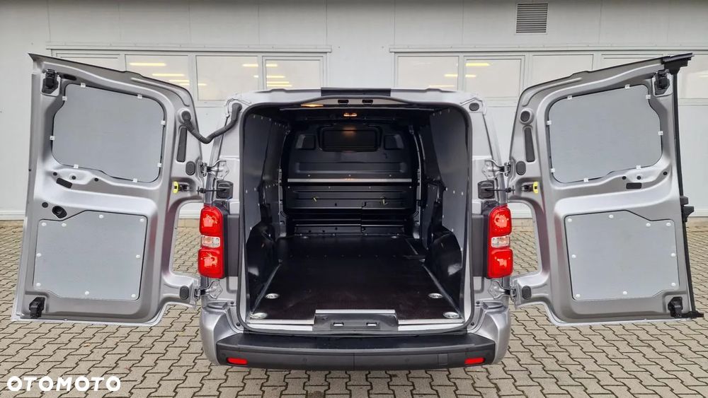 Opel Vivaro Extra Long - 13