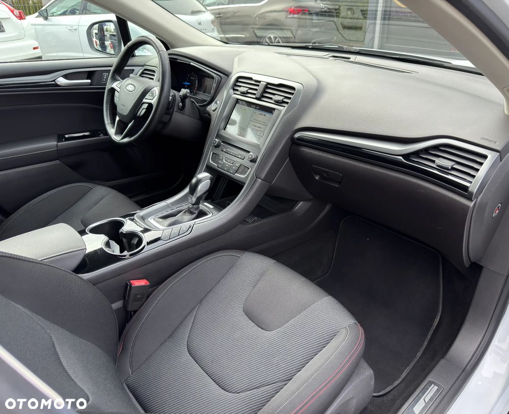 Ford Mondeo SW 2.0 TDCi ST-Line 4WD PowerShift - 34