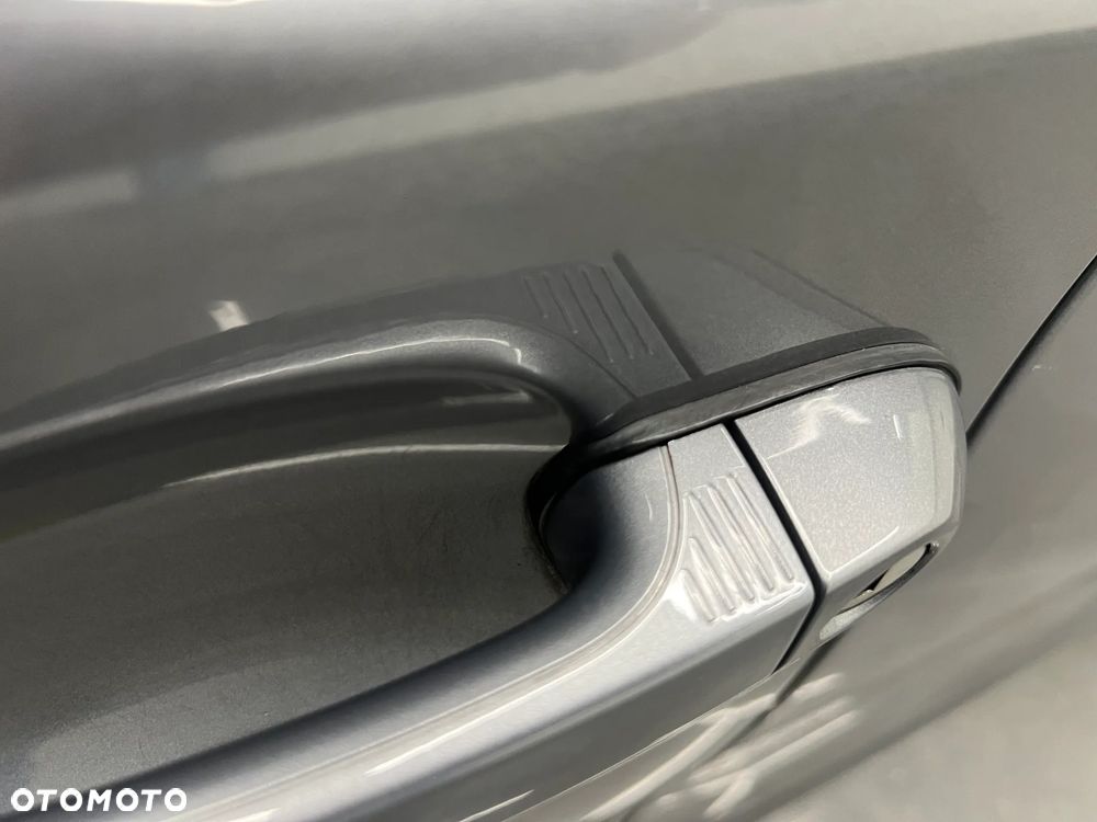 BMW Seria 1 - 18