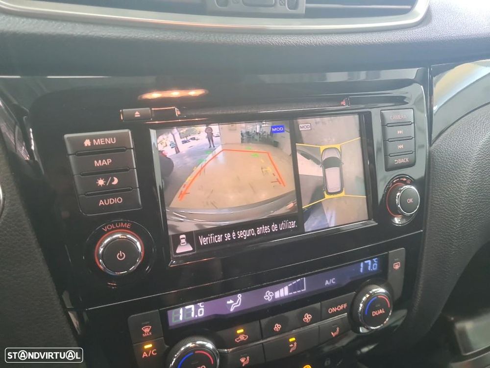 Nissan Qashqai 1.5 dCi N-Connecta J18 - 8