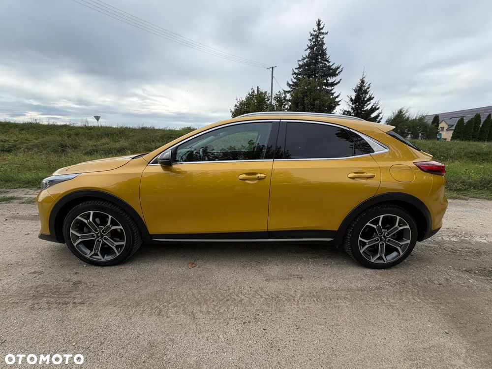 Kia XCeed 1.6 CRDi SCR L Business Line DCT - 3