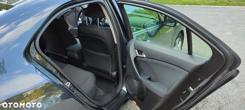 Honda Accord 2.0 Lifestyle - 15