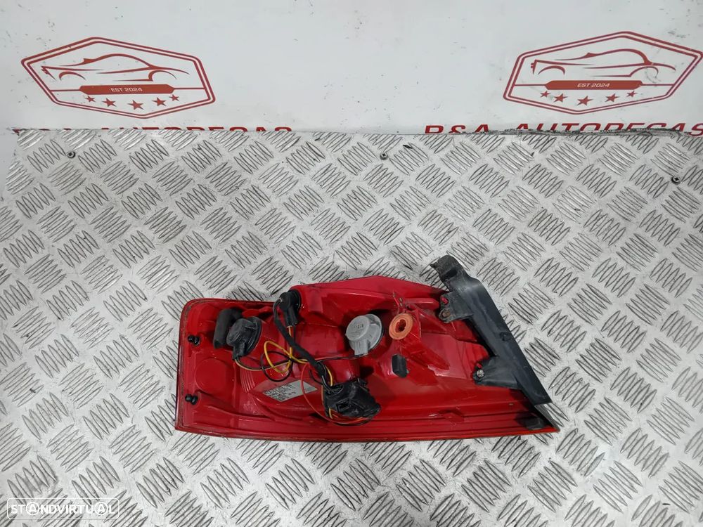 Farolins Direito Audi A5 8T0945095 8T0945096 Original - 13