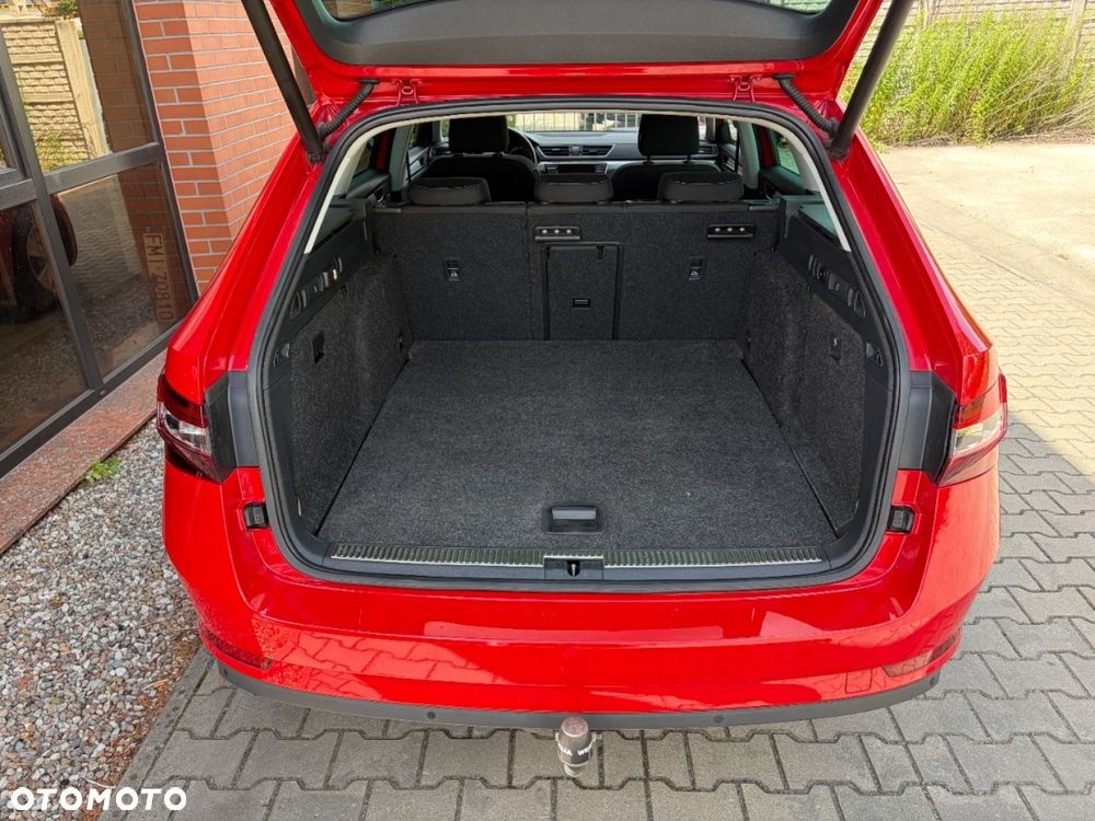 Skoda Superb 1.8 TSI Active DSG - 29