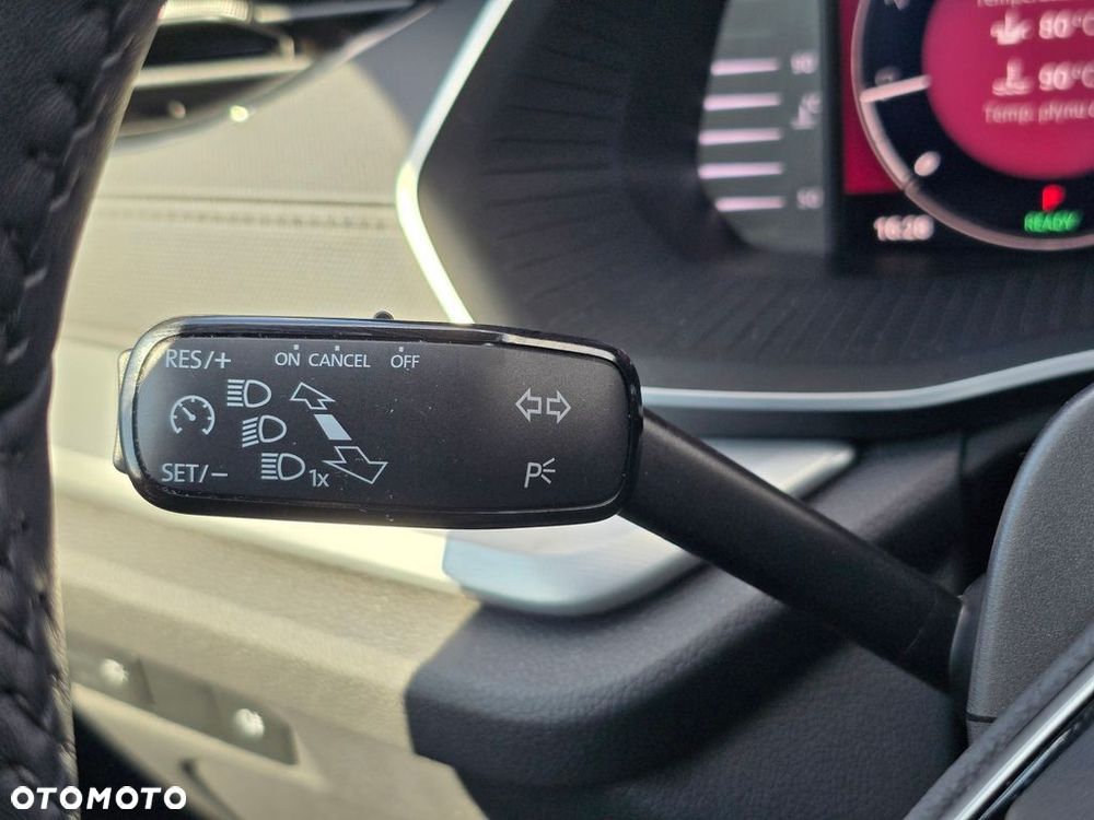 Skoda Octavia 1.5 TSI mHEV Selection DSG - 27