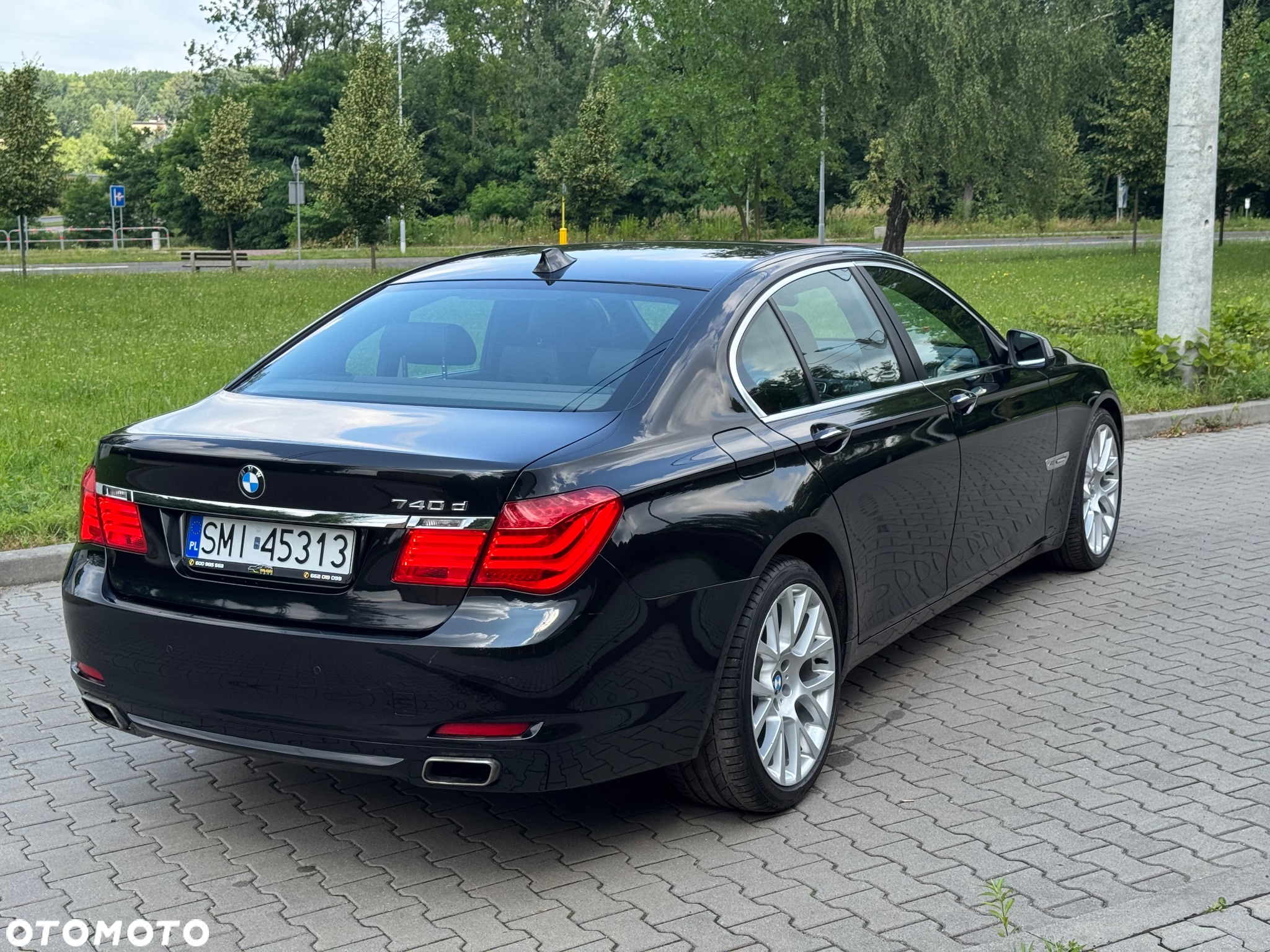 BMW Seria 7 740d xDrive - 5