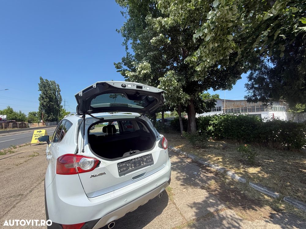 Ford Kuga 2.0 TDCi 4WD Powershift Titanium - 20