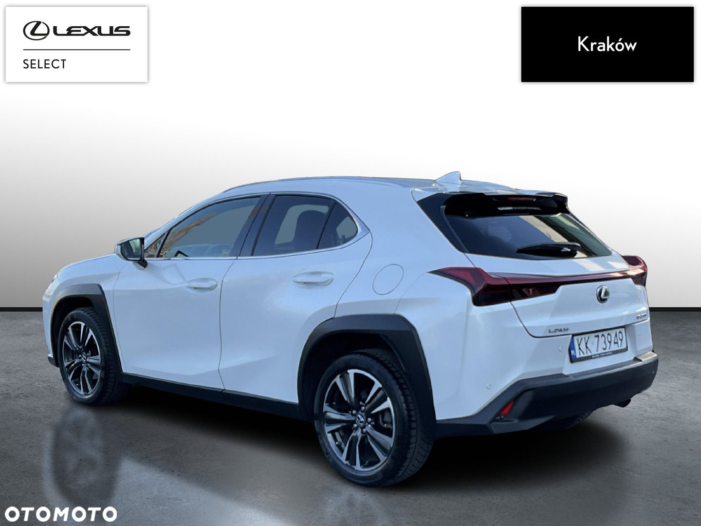 Lexus UX - 5