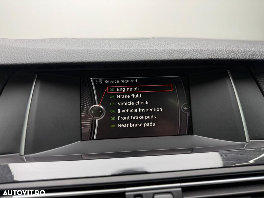 BMW Seria 5 528i xDrive Aut. Modern Line - 15