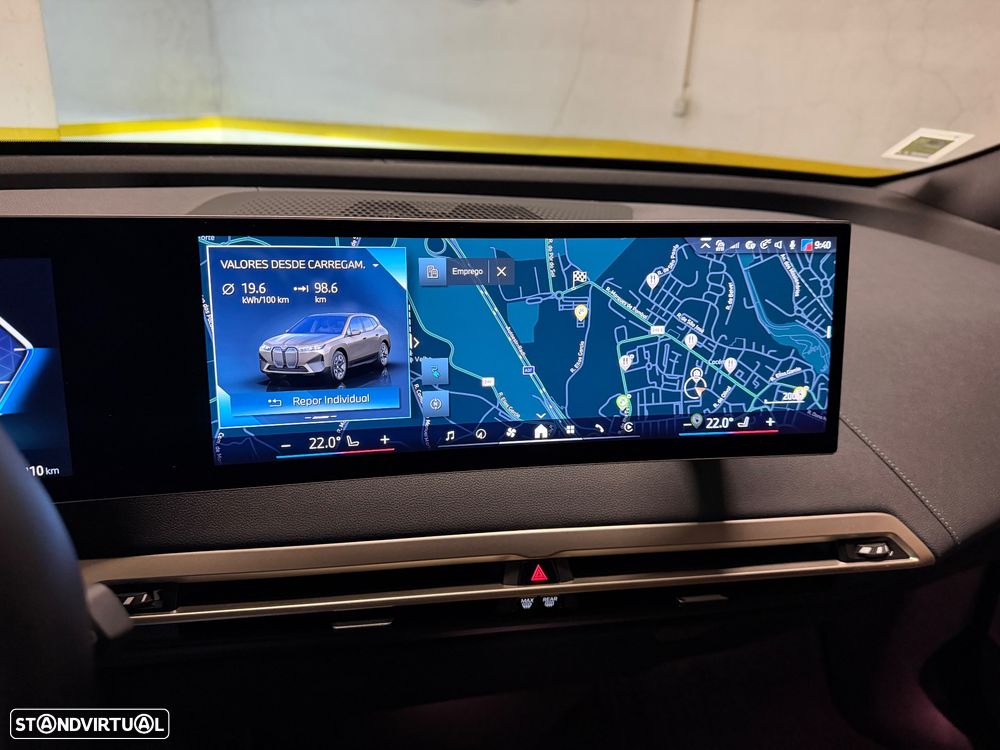 BMW iX xDrive 40 Pack Desportivo - 7