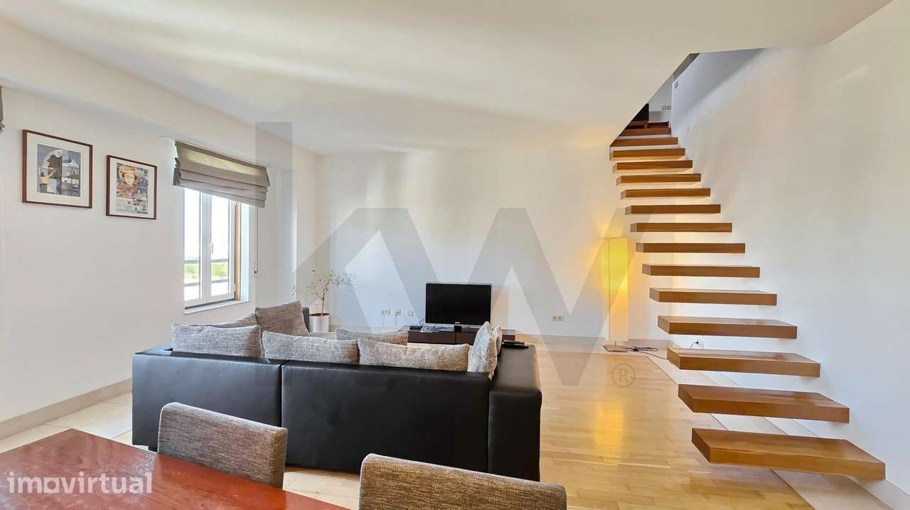 Exclusivo Apartamento T3 com Sótão e Garagem no Coração do Fórum Aveir - Grande imagem: 2/57