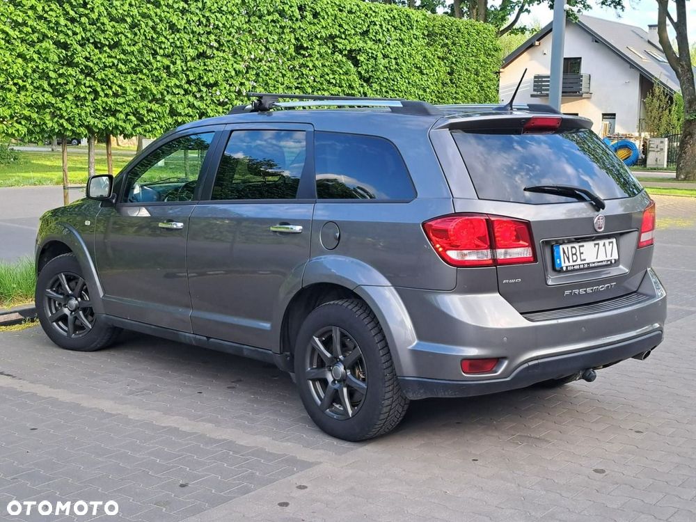 Fiat Freemont 2.0 Multijet 16V DPF Automatik Allrad Lounge - 13
