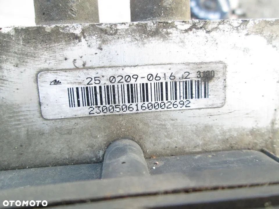 pompa abs chrysler pacifica - 7