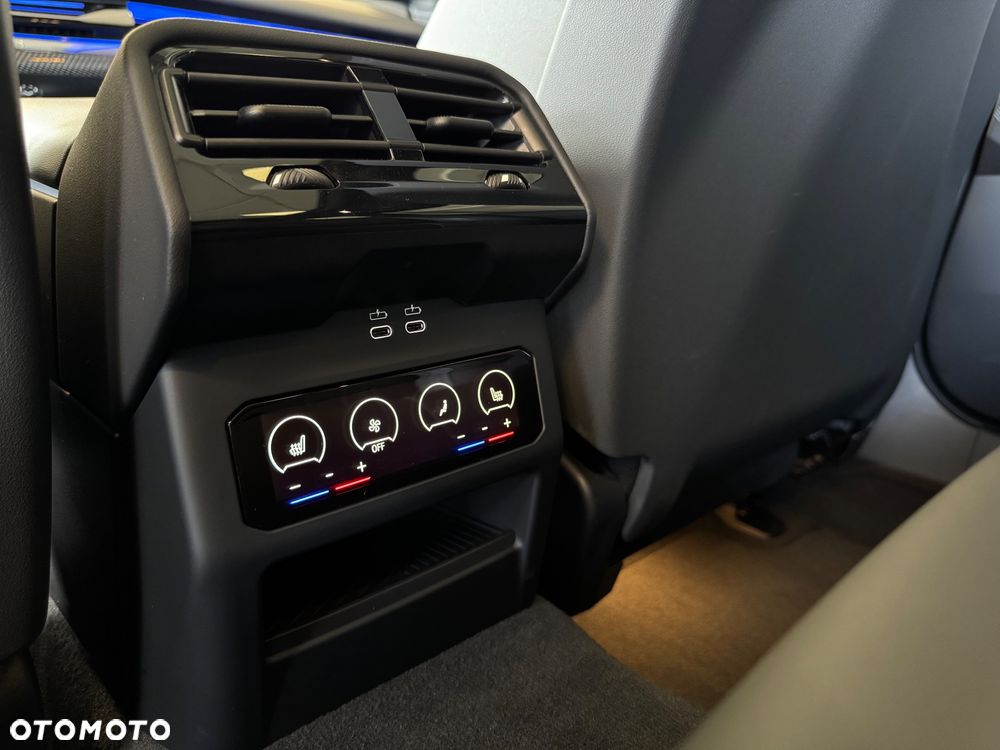 BMW Seria 5 520d xDrive - 35
