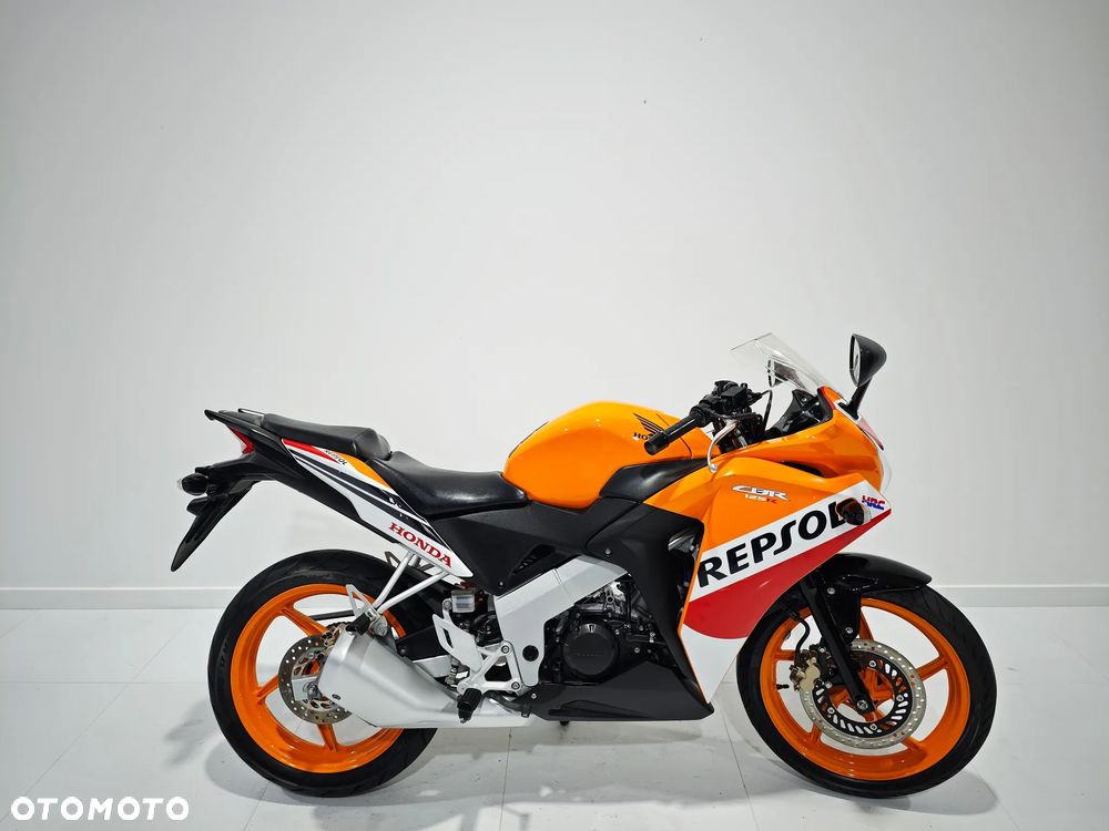Honda CBR - 1