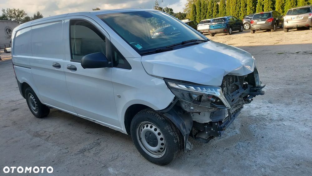 Mercedes-Benz Vito - 11