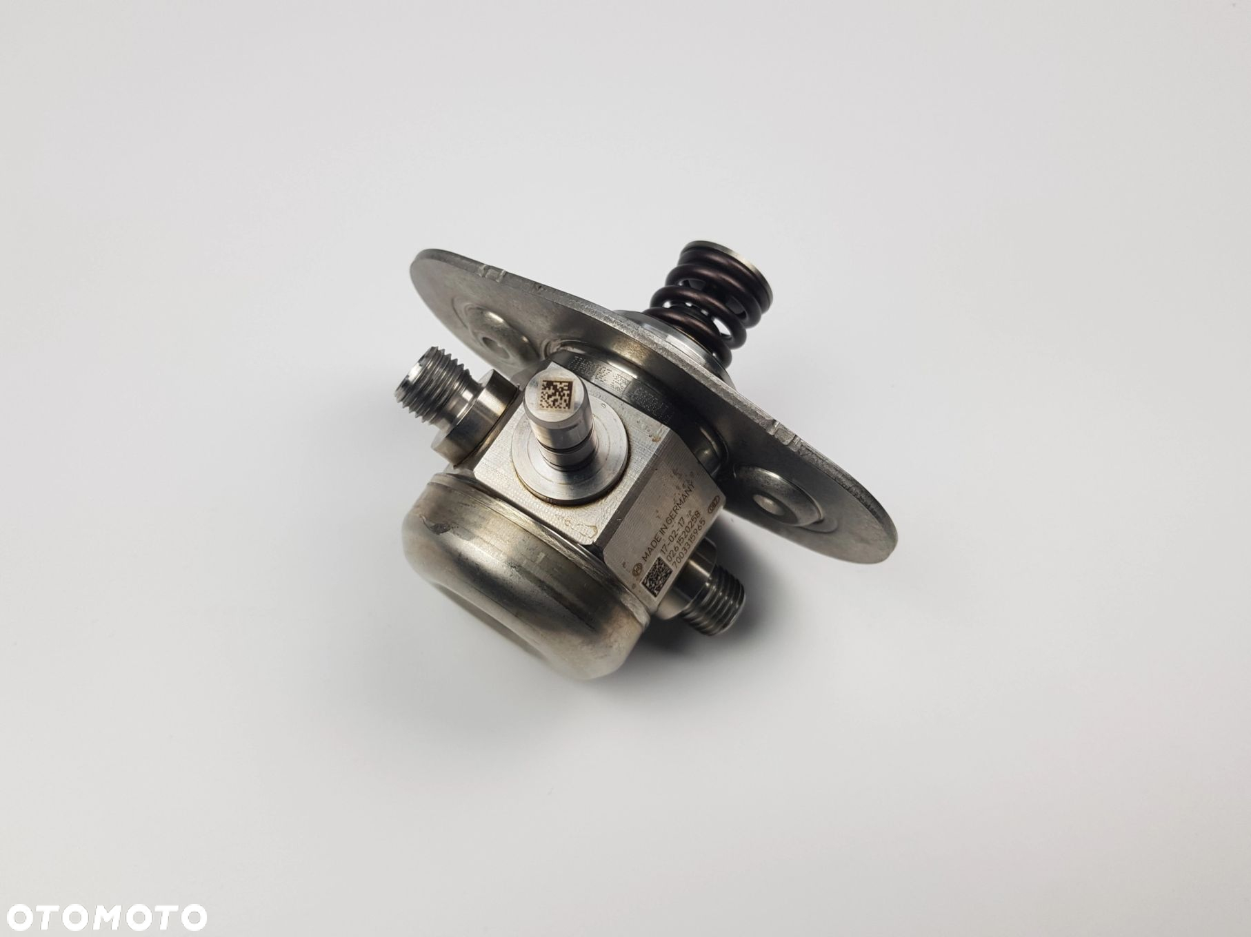 Pompa wtryskowa wysokiego ciśnienia BMW F20 F22 F30 B48 2.0 7642466 - 5