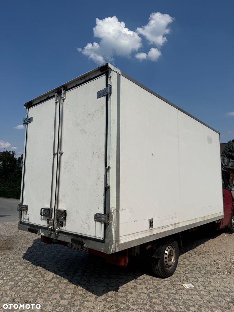 Mercedes-Benz Sprinter - 5