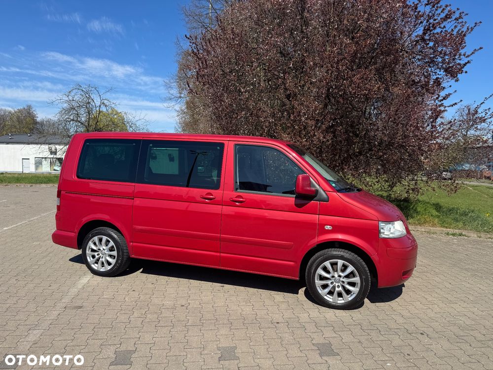 Volkswagen Multivan - 7