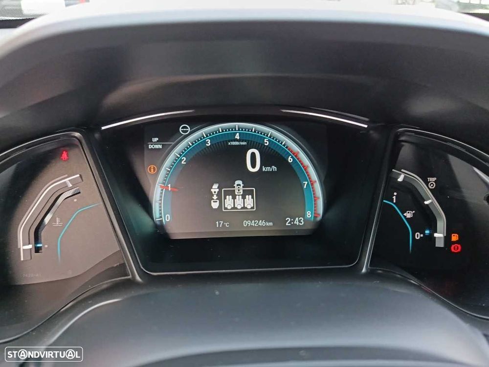 Honda Civic 1.0 i-VTEC S - 12