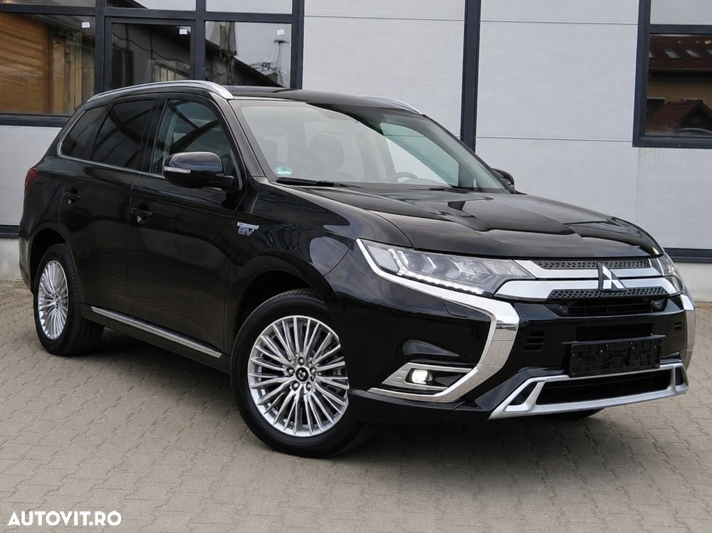 Mitsubishi Outlander 2.4 4WD Diamant+ - 22