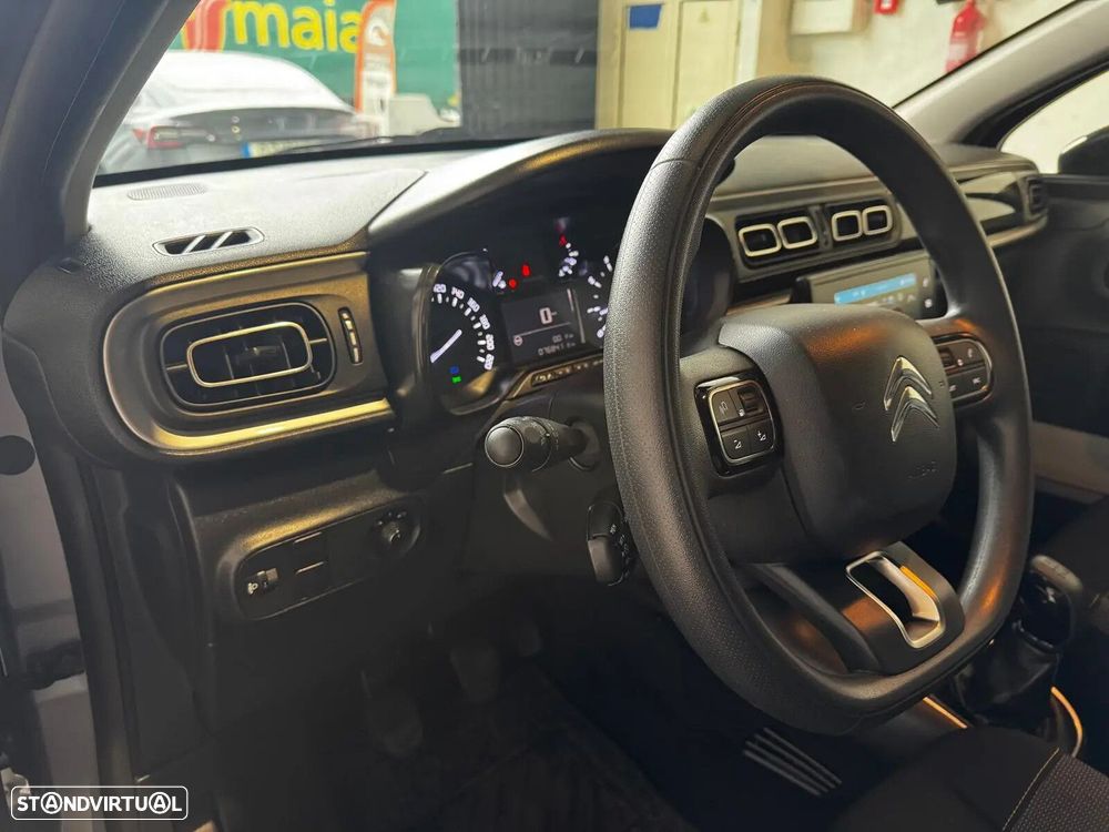 Citroën C3 1.2 PureTech Shine - 20