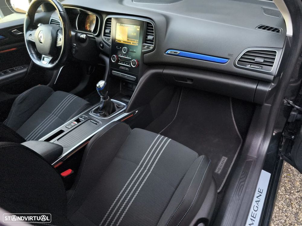 Renault Mégane Sport Tourer 1.5 dCi GT Line - 18