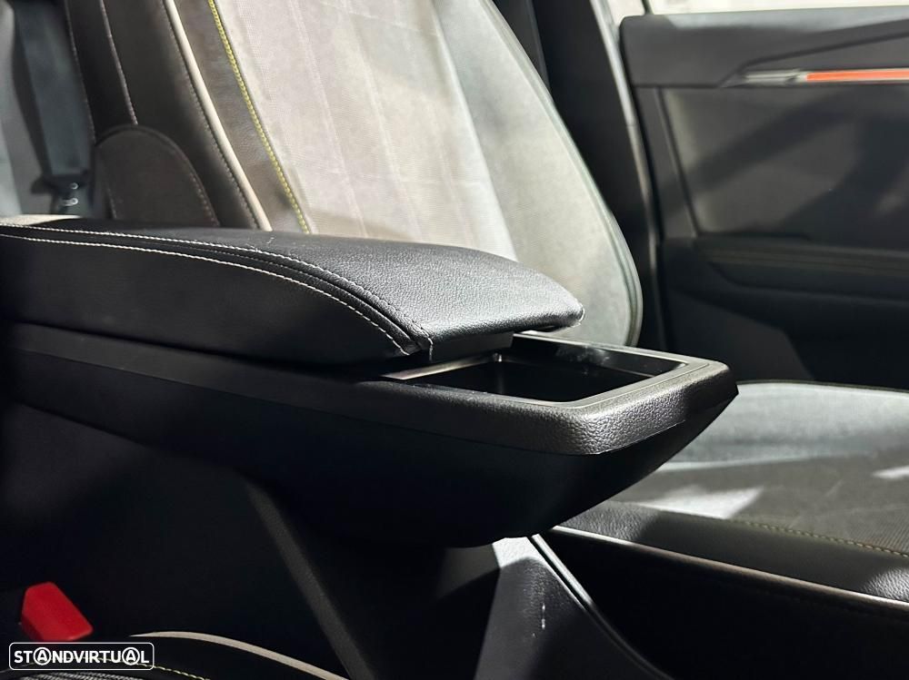 Renault Scénic E-Tech 220 Long Range Techno - 32