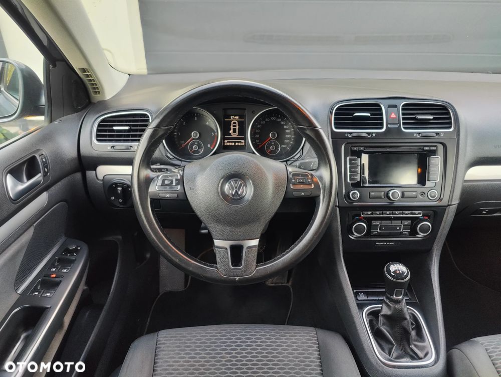 Volkswagen Golf 1.6 TDI Comfortline - 3