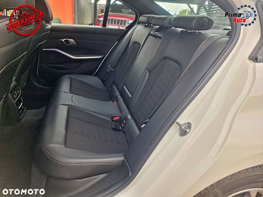 BMW Seria 3 320d M Sport Shadow - 25