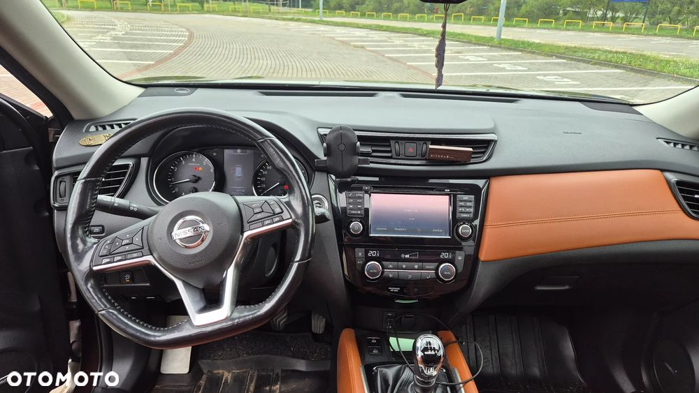 Nissan X-Trail 1.6 DIG-T Tekna 2WD - 13