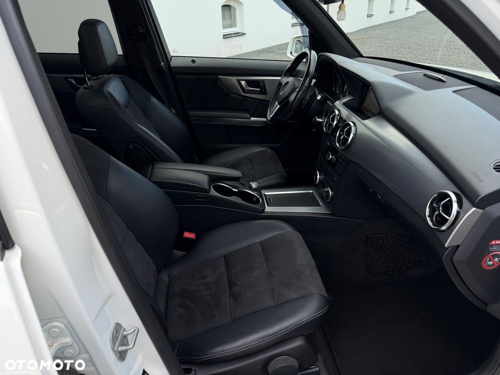 Mercedes-Benz GLK 350 CDI 4Matic (BlueEFFICIENCY) 7G-TRONIC - 31