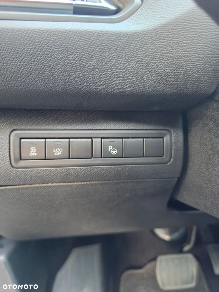 Peugeot 308 BlueHDi 120 EAT6 Stop & Start Allure - 37