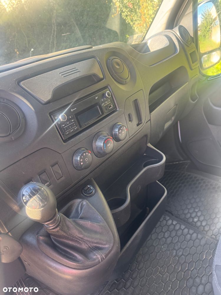 Renault Master - 24