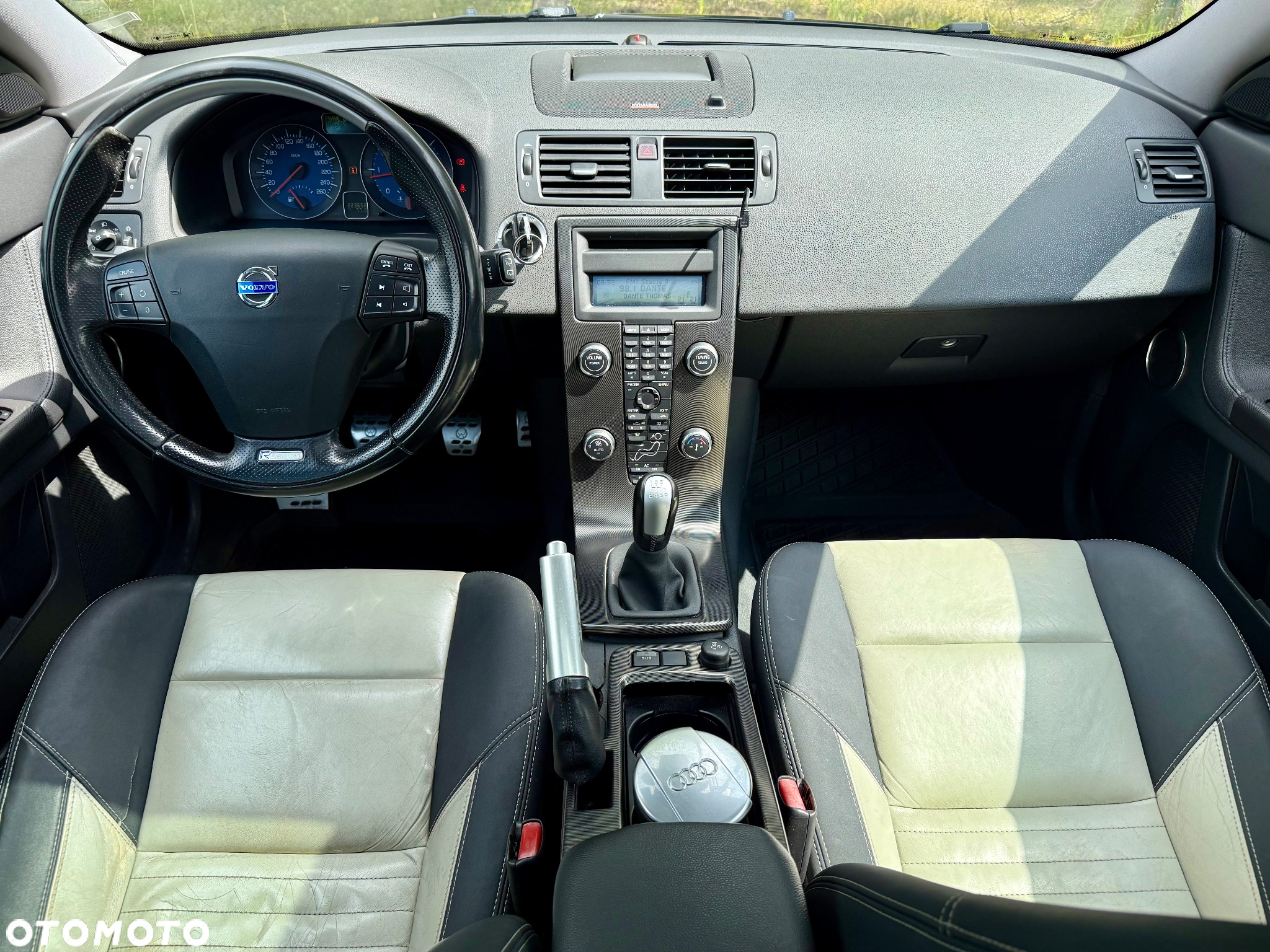 Volvo V50 D5 R-Design Summum - 36
