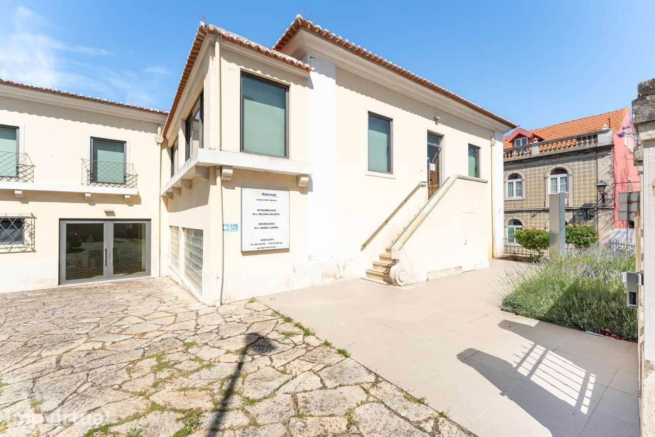 Prédio, Oeiras