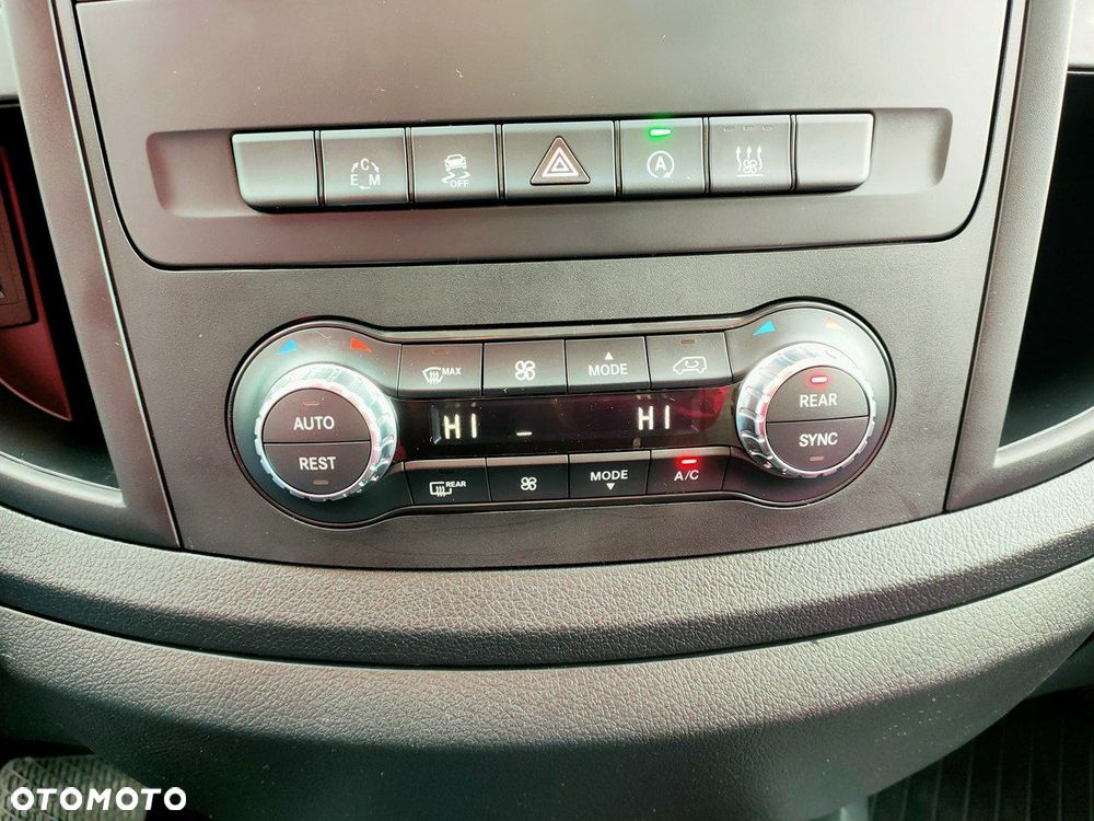Mercedes-Benz Vito - 25