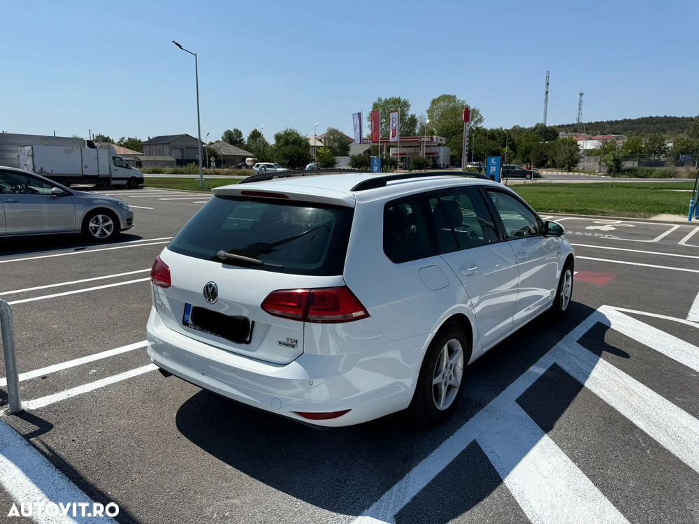 Volkswagen Golf 1.6 BlueTDI DSG Cup - 11