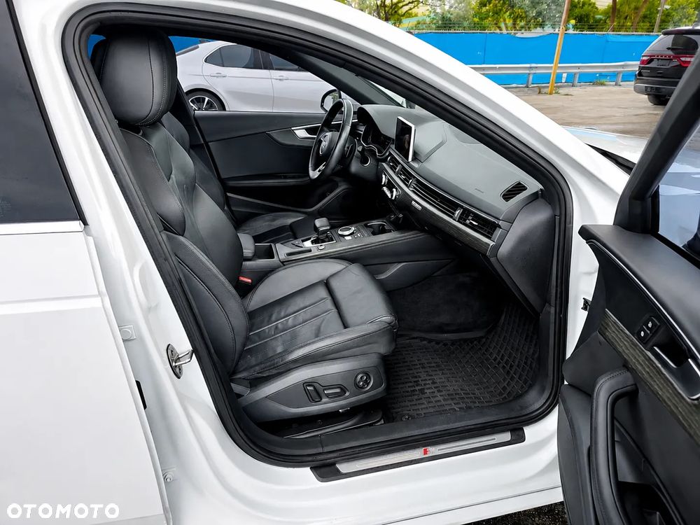 Audi A4 Limousine - 9