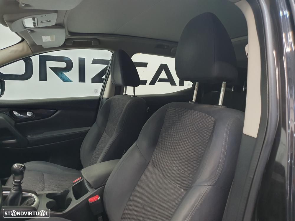 Nissan Qashqai 1.5 dCi 360 - 16