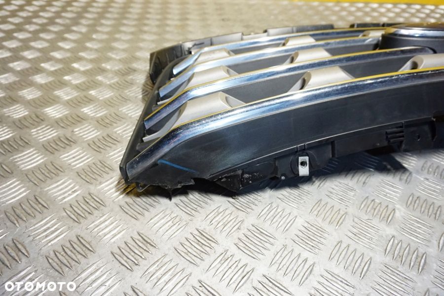 FORD EXPLORER 2016 2017 2018 Atrapa Przód Grill USA - 7