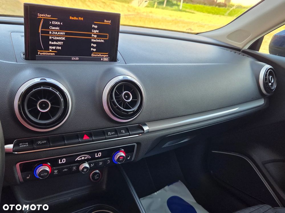 Audi A3 Sportback 2.0 TDI Ambiente - 26