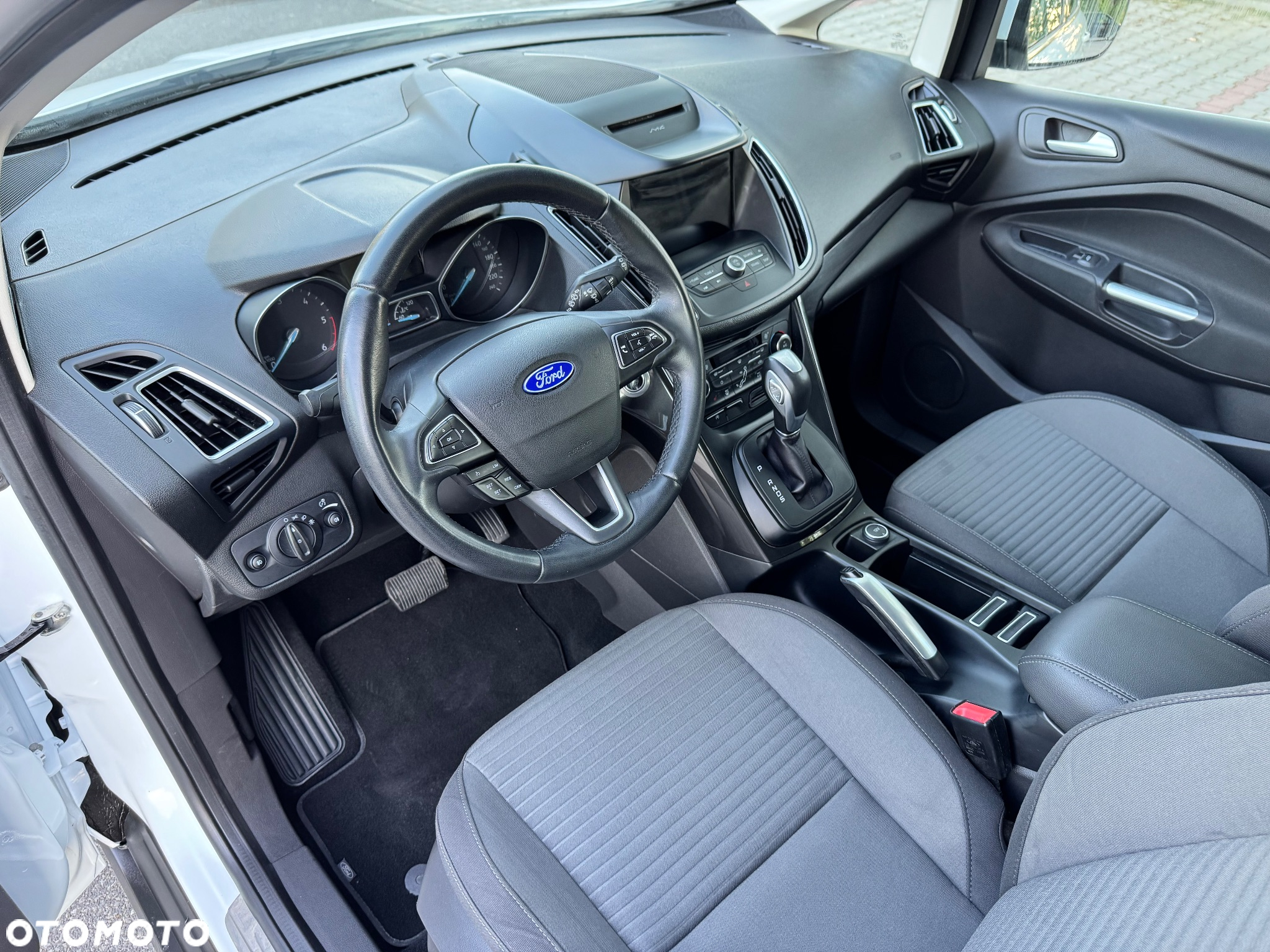 Ford C-MAX 1.5 TDCi Titanium - 17