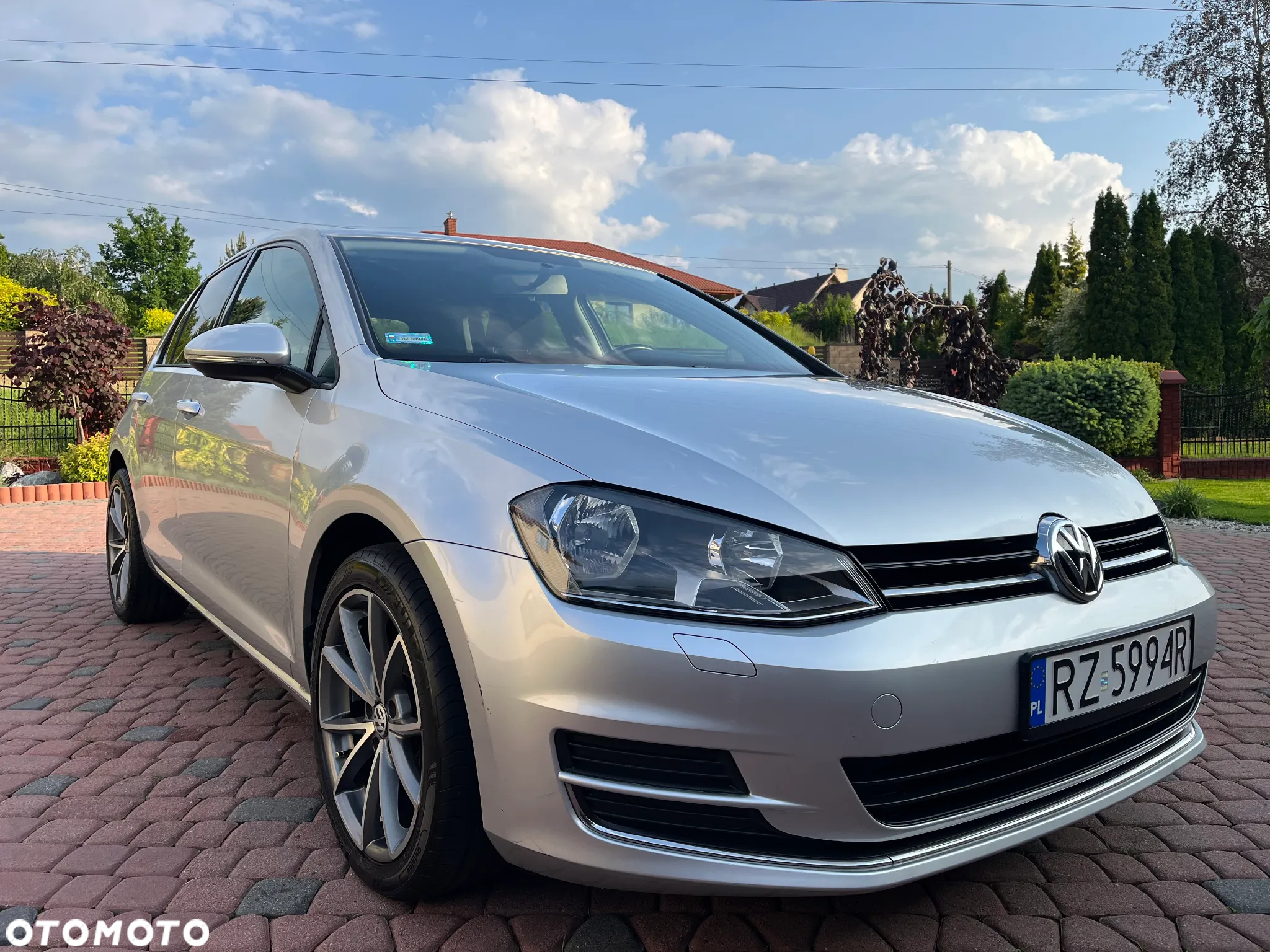 Volkswagen Golf 1.6 TDI BlueMotion Technology Comfortline - 11