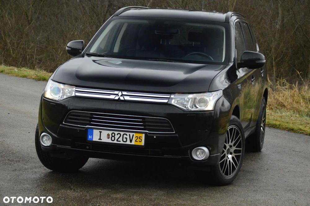 Mitsubishi Outlander - 5