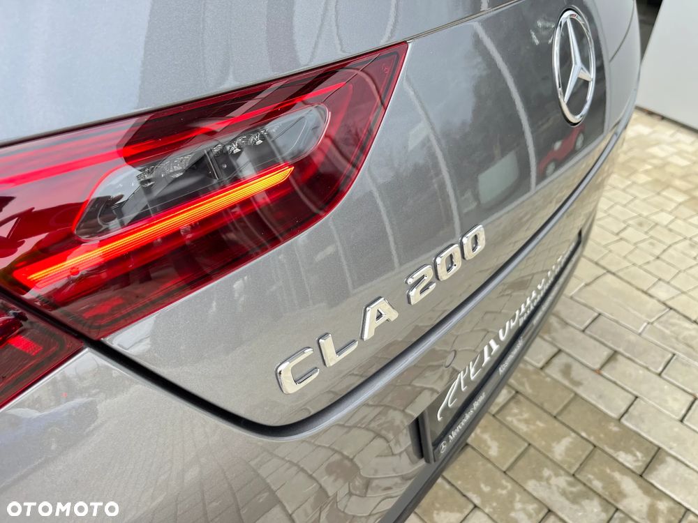 Mercedes-Benz CLA 200 mHEV AMG Line 7G-DCT - 7