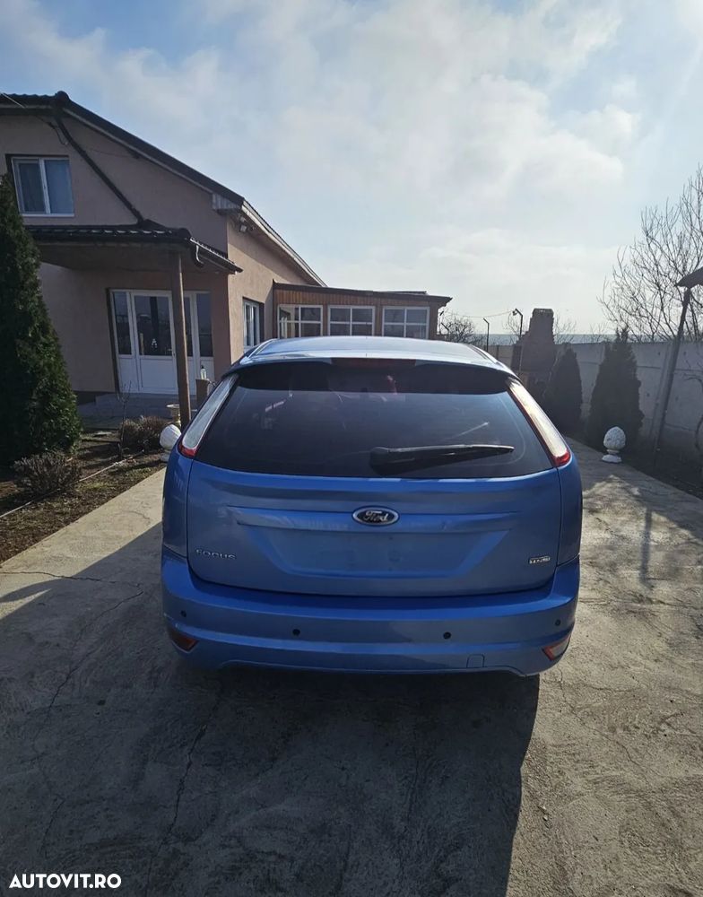 Ford Focus 1.6 TDCI DPF Titanium - 4