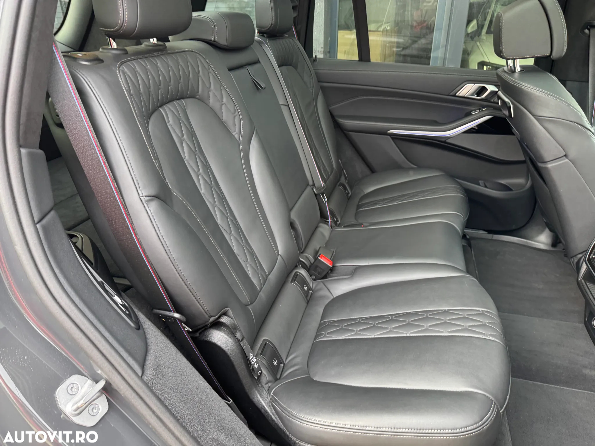 BMW X7 xDrive40i AT MHEV - 17