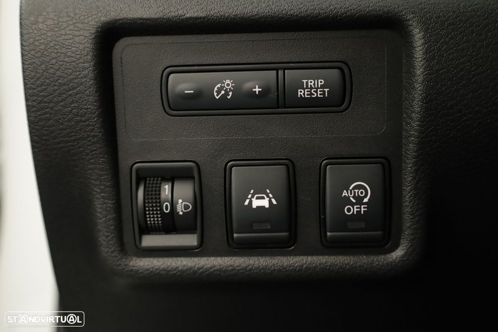 Nissan Micra 1.0 IG-T Tekna CVT - 17